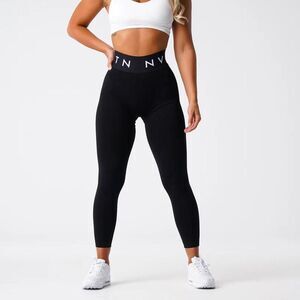 NVGTN sports seamless leggings black small